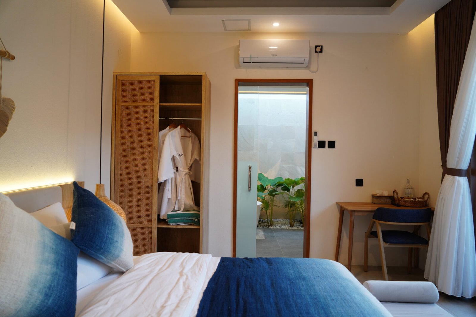NUSA DUA, Deluxe Villa